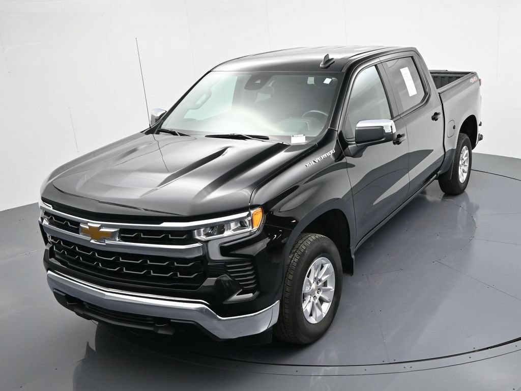 Used 2025 Chevrolet Silverado 1500 LT AWD/4WD image 18