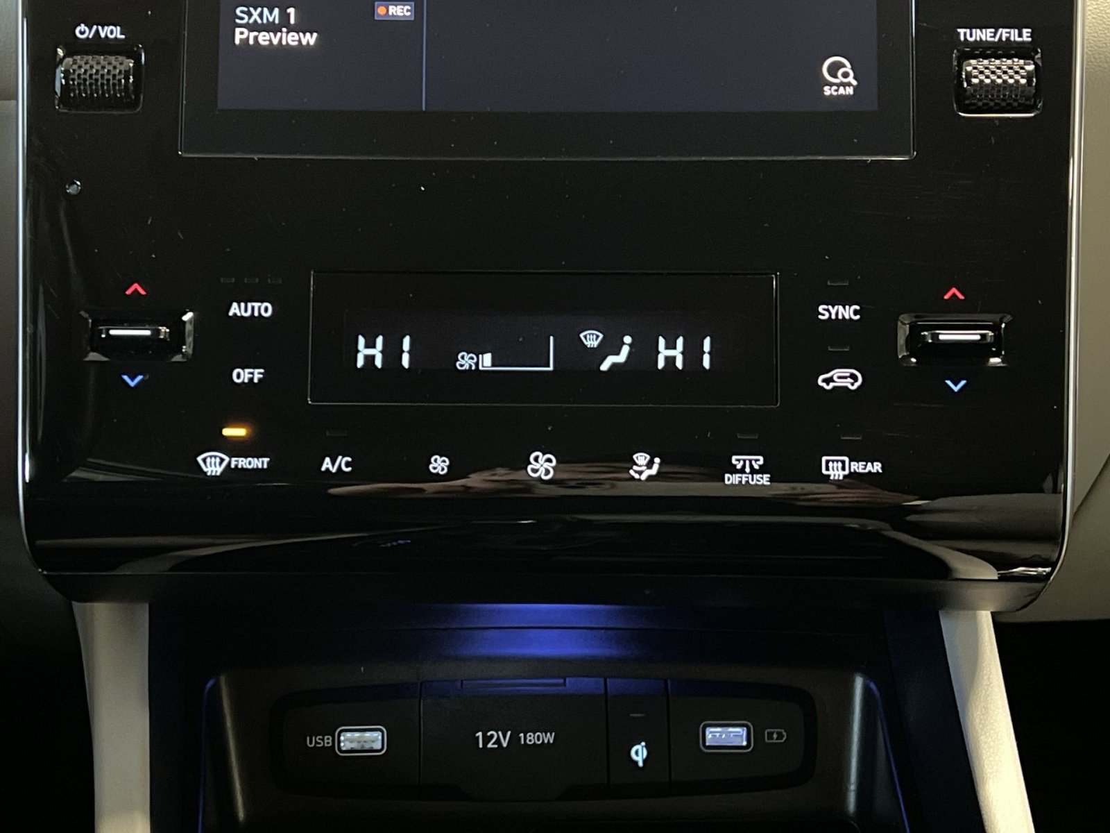 Used 2023 Hyundai Tucson SEL w/ Convenience Package image 17