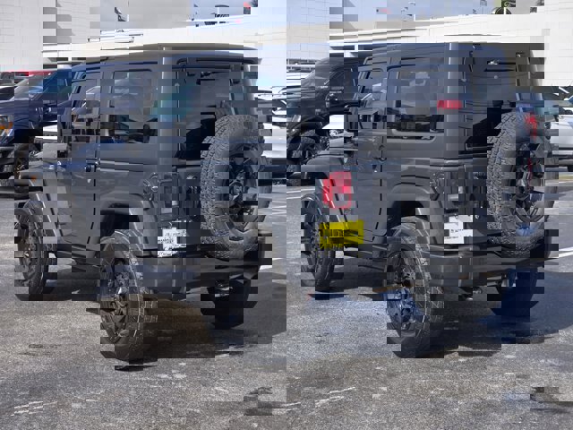 Used 2017 Jeep Wrangler Sport image 7