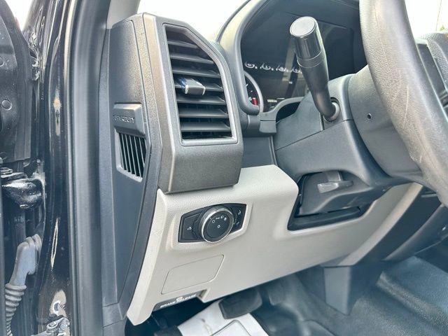 Certified 2022 Ford F350 XL w/ STX Appearance Package AWD/4WD image 30