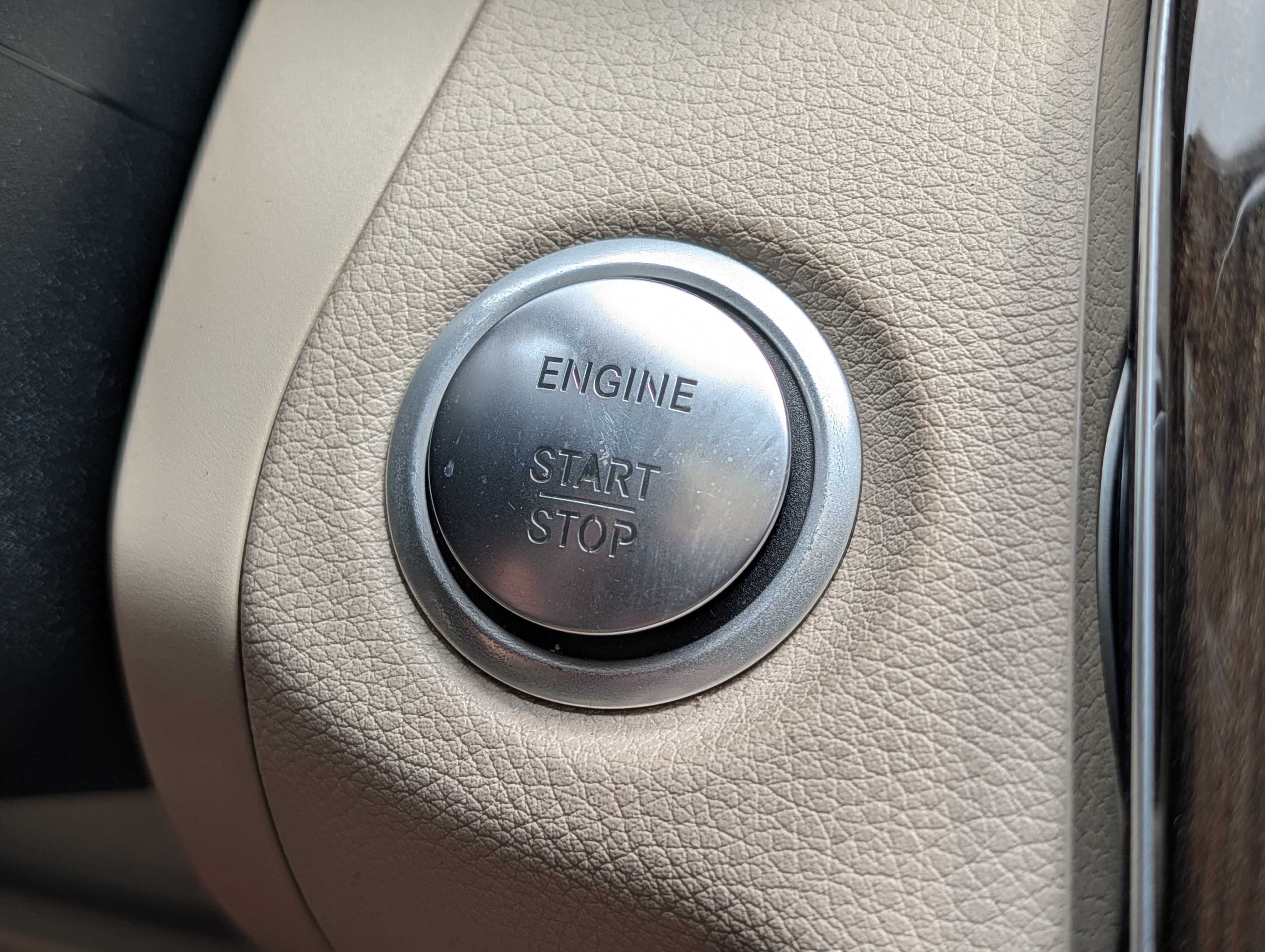 Used 2018 Mercedes-Benz C 300 Sedan image 33