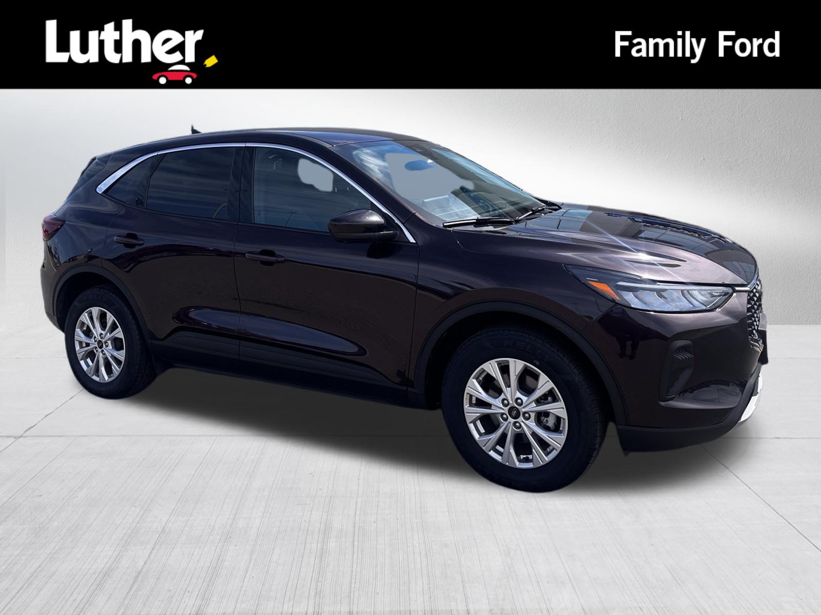 Certified 2023 Ford Escape Active w/ Tech Pack #2 AWD/4WD image 1