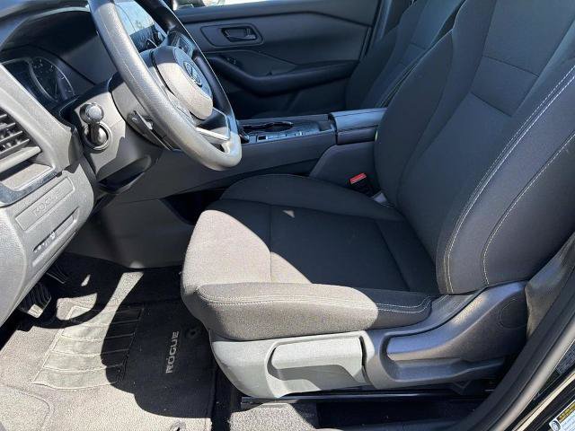 Used 2024 Nissan Rogue S FWD image 18