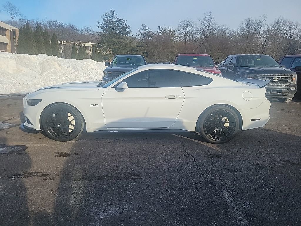 Certified 2017 Ford Mustang GT image 6