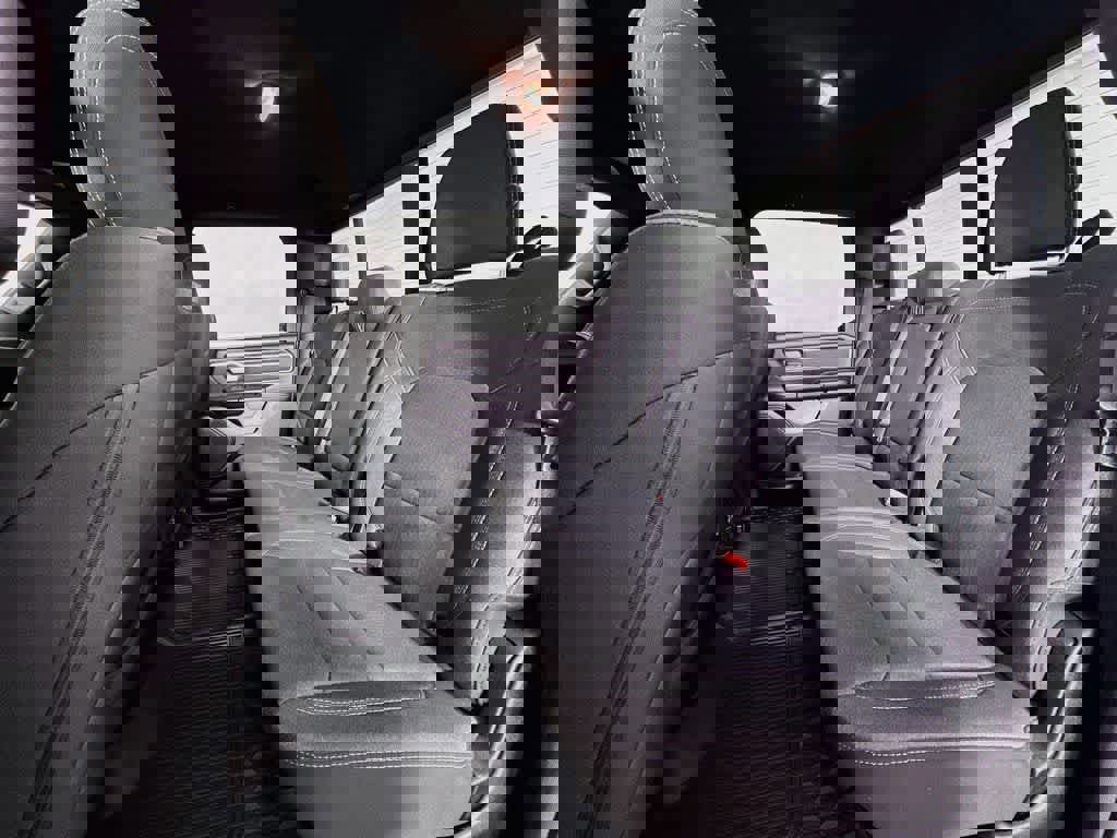 Used 2021 RAM 1500 Big Horn AWD/4WD image 17