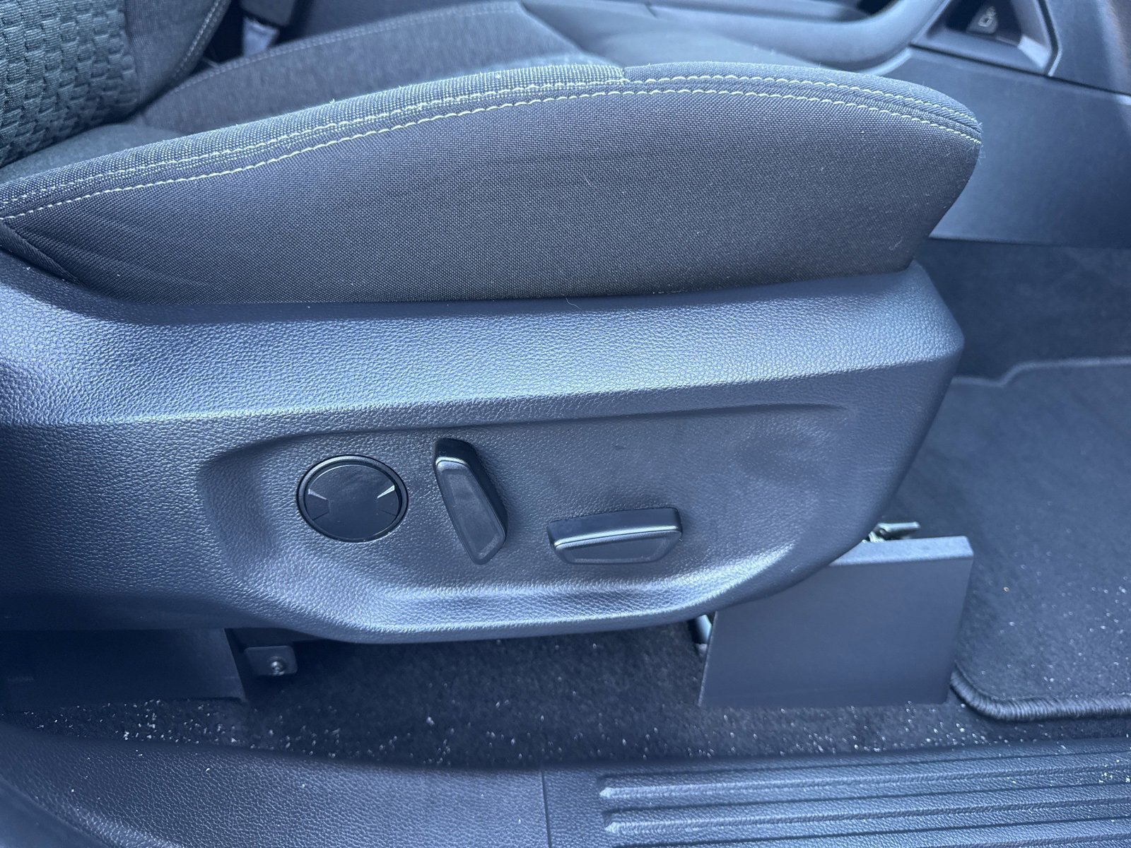 Certified 2024 Ford Ranger XLT w/ Equipment Group 301A High image 33