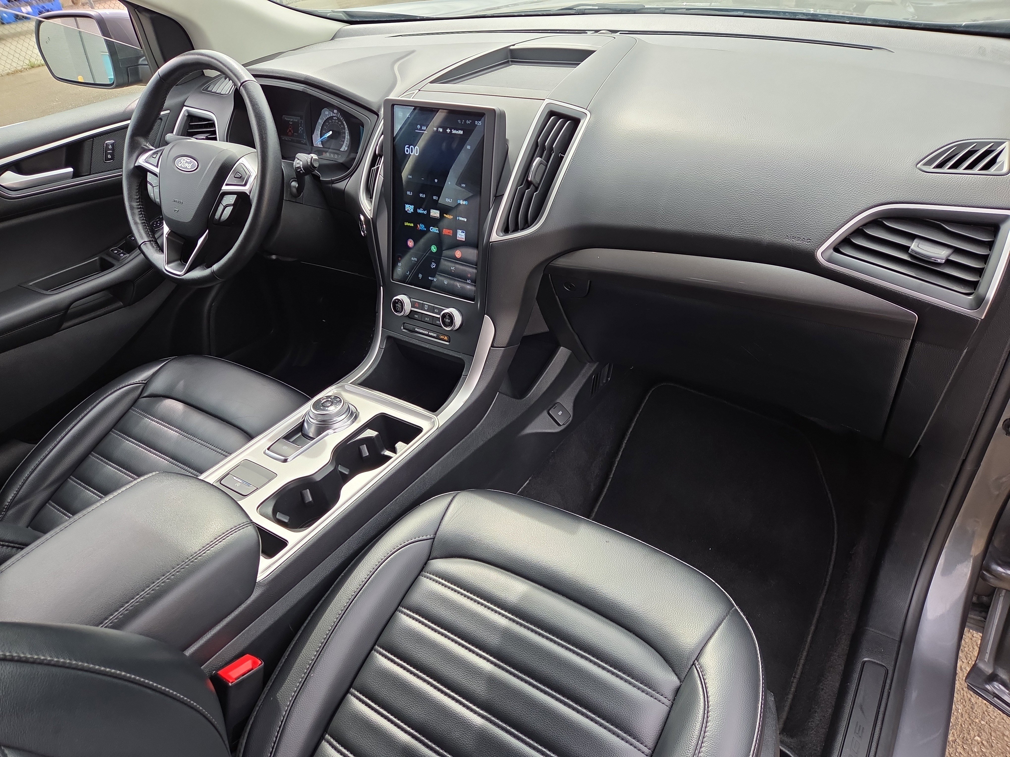 Certified 2024 Ford Edge SEL image 16