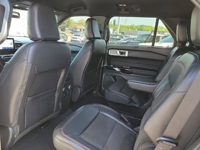 Certified 2023 Ford Explorer ST-Line AWD/4WD image 10