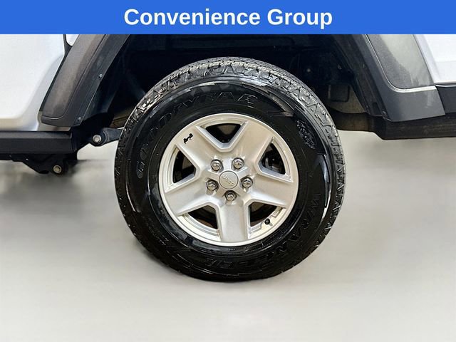 Used 2020 Jeep Gladiator Sport w/ Quick Order Package 24S image 12