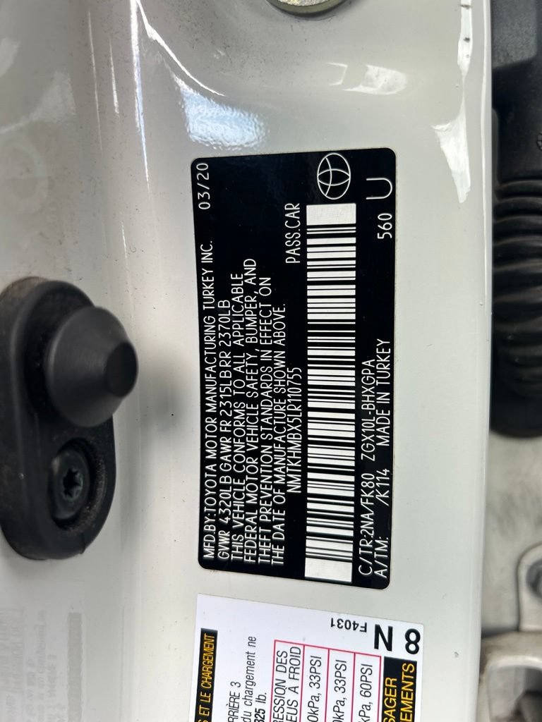 Used 2020 Toyota C-HR XLE FWD image 10