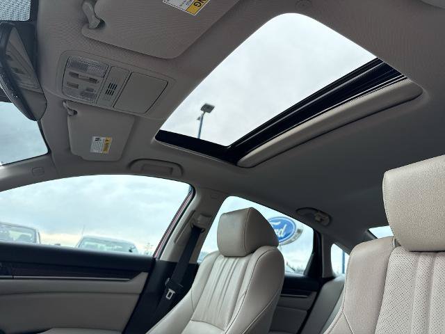 Used 2021 Honda Accord EX-L image 23