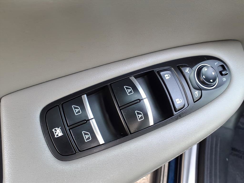 Used 2023 INFINITI QX50 Luxe image 19