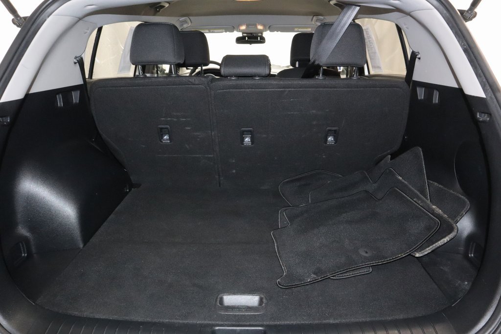 Used 2020 Kia Sportage LX image 16