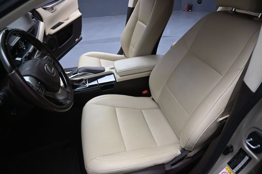 Used 2017 Lexus ES 350 w/ Navigation System Package FWD image 10