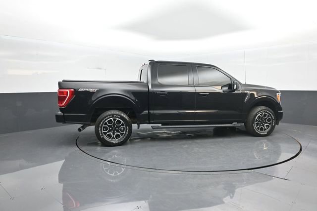 Certified 2021 Ford F150 XLT w/ Equipment Group 302A High image 8