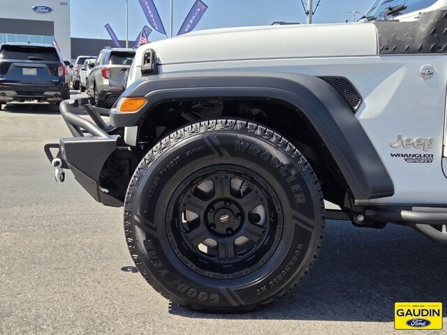 Used 2018 Jeep Wrangler Unlimited Sport S AWD/4WD image 10