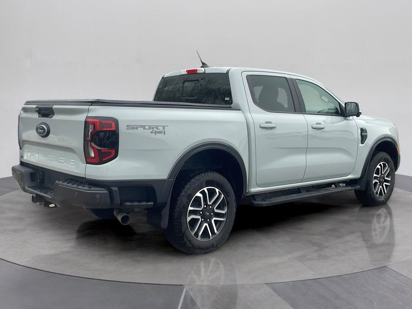 Certified 2024 Ford Ranger Lariat w/ Advanced Towing Package AWD/4WD image 6