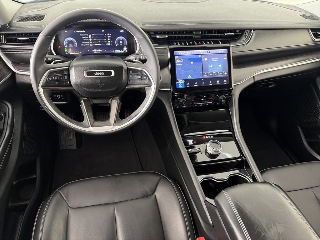 Used 2023 Jeep Grand Cherokee L Limited image 14