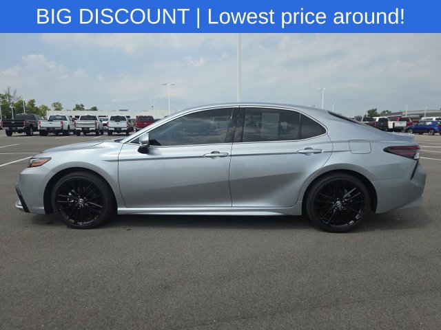 Used 2024 Toyota Camry XSE FWD image 13
