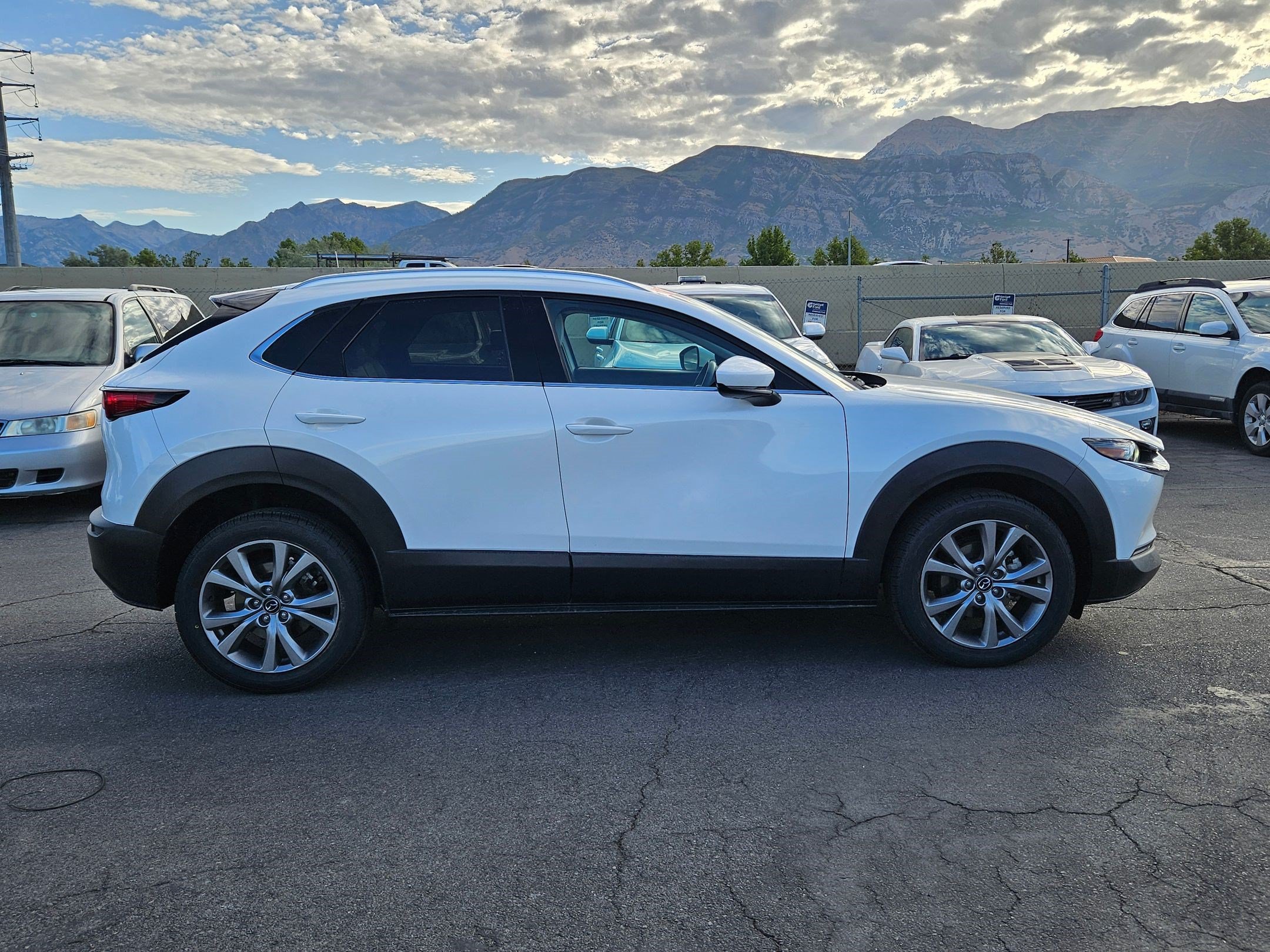 Used 2023 MAZDA CX-30 AWD 2.5 S w/ Premium Package image 2