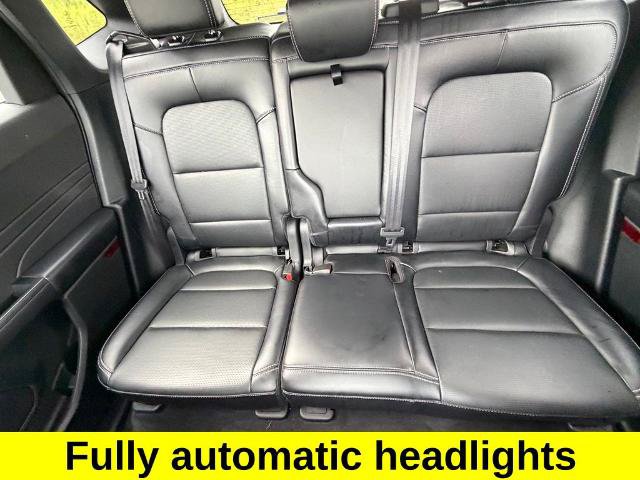 Certified 2025 Ford Escape Platinum AWD/4WD image 14