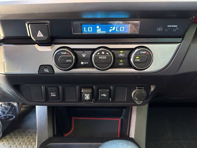 Used 2021 Toyota Tacoma SR5 RWD image 19