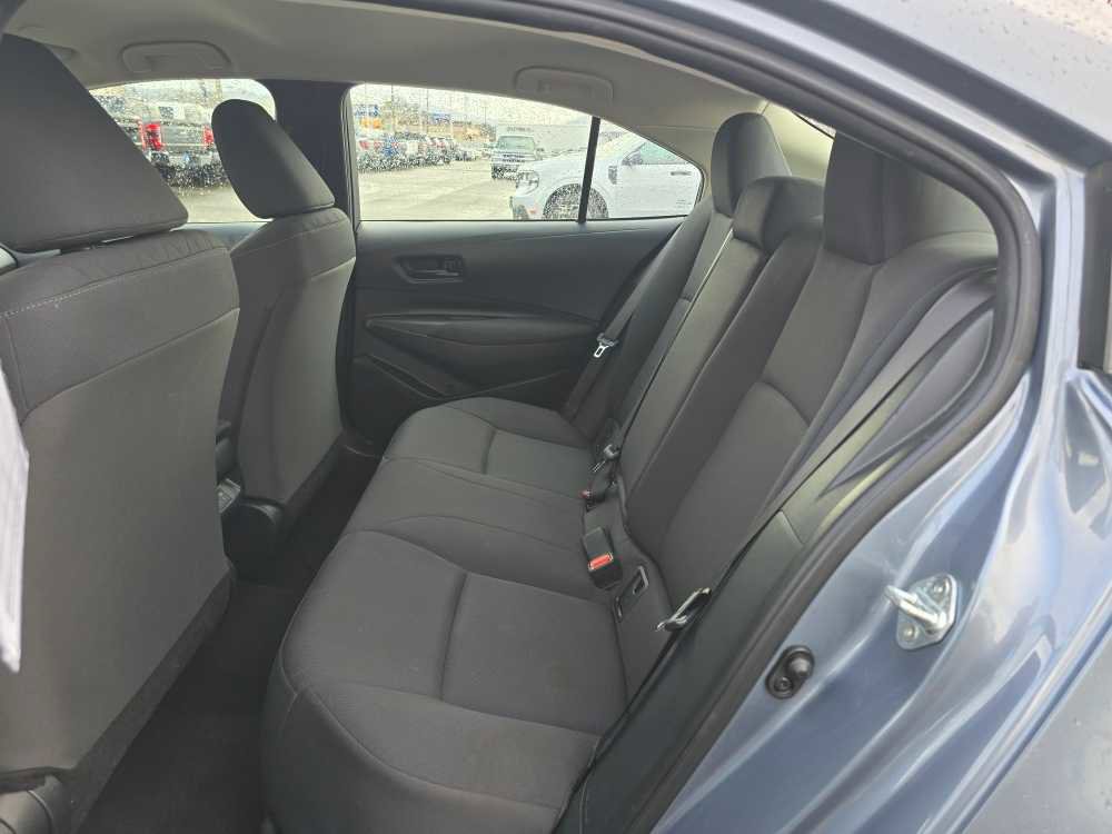 Used 2023 Toyota Corolla LE image 16