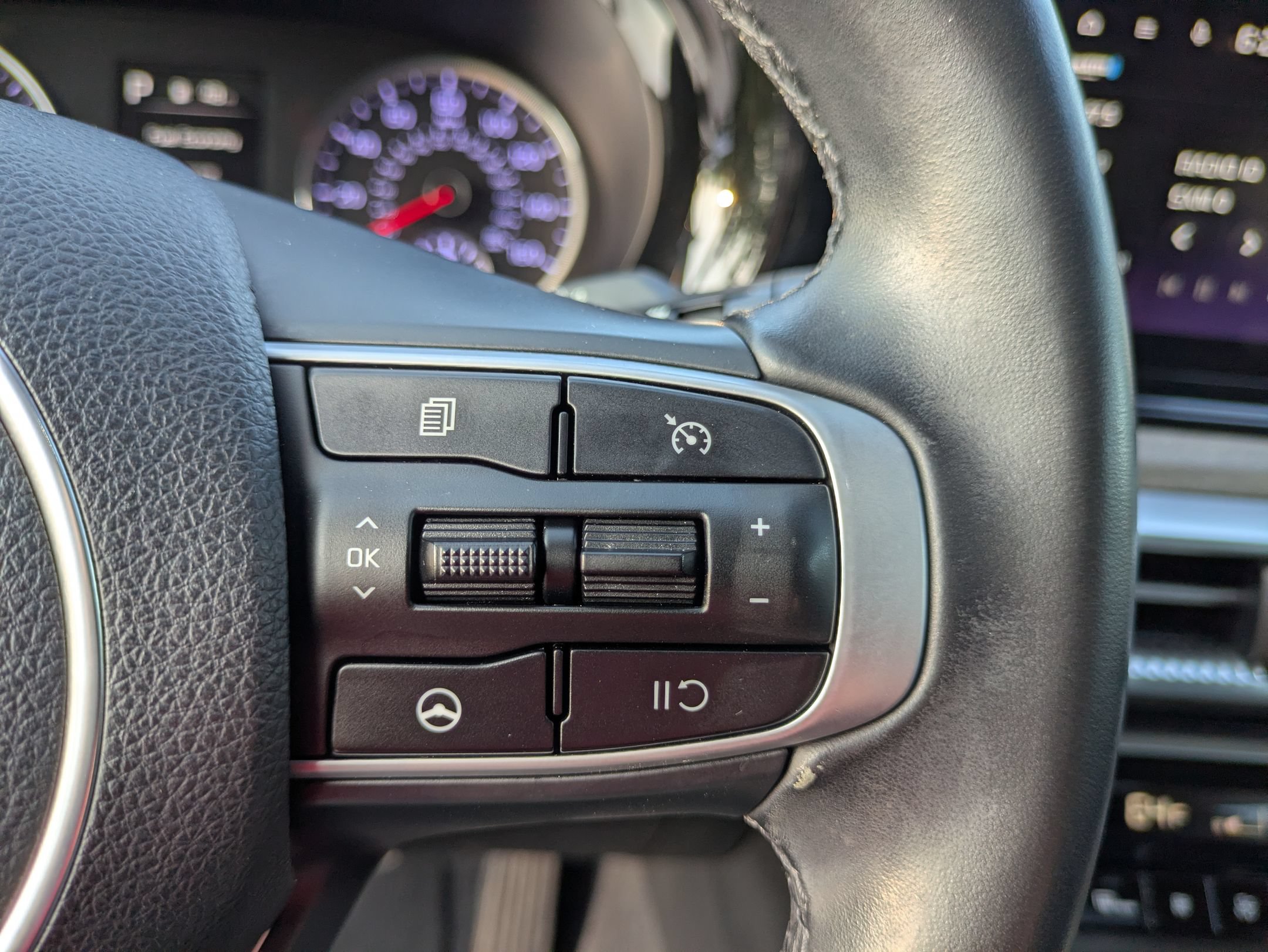 Used 2023 Kia K5 EX FWD image 19