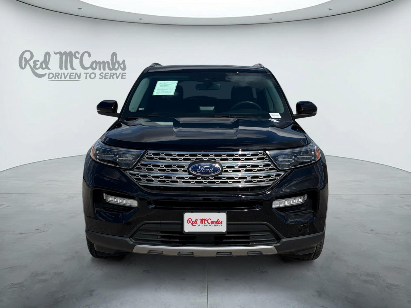 Certified 2023 Ford Explorer Limited w/ Limited Technology Package RWD image 2