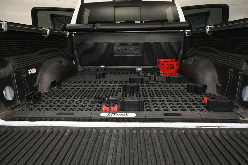 Used 2022 RAM 1500 Laramie AWD/4WD image 12