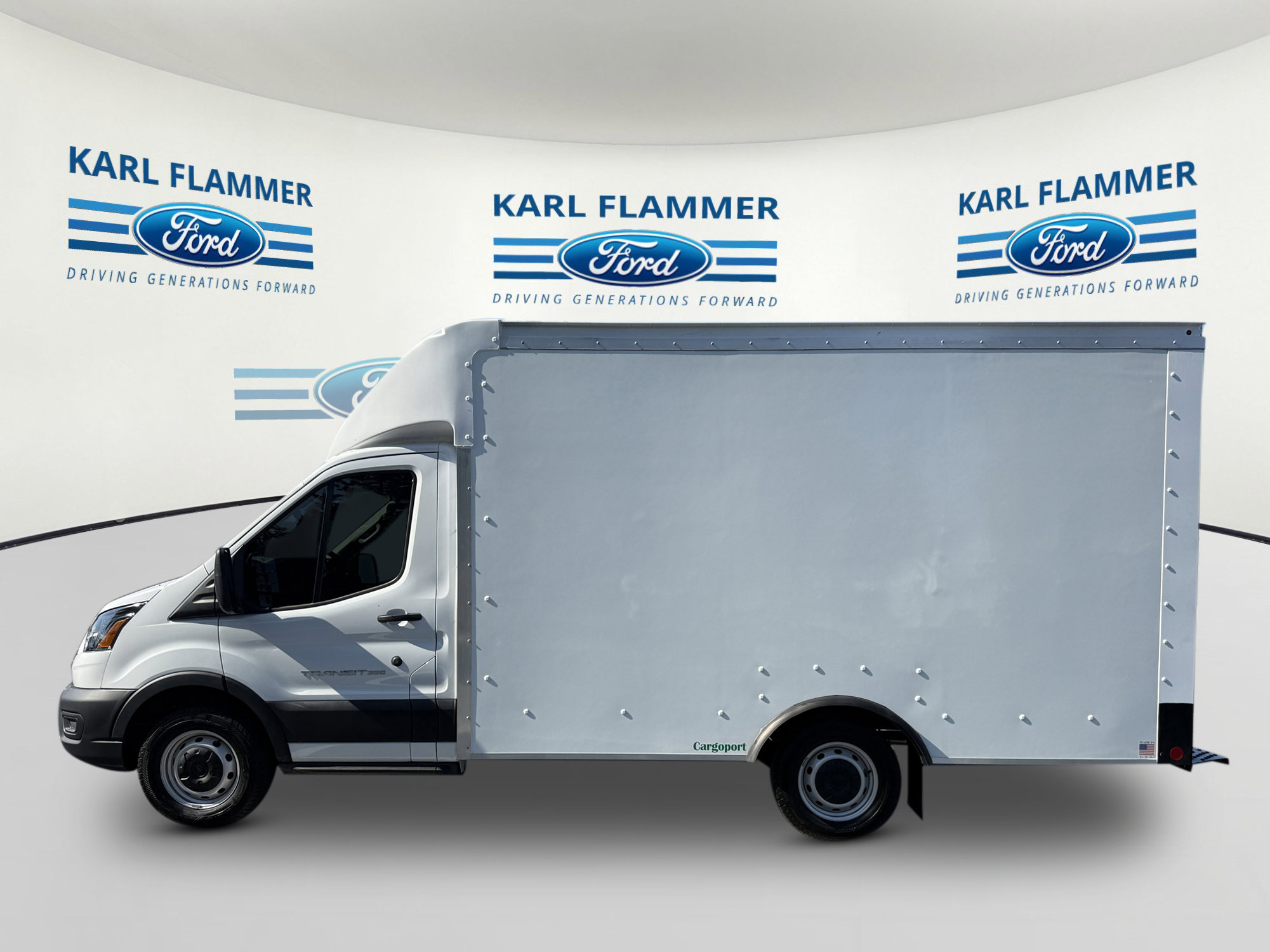 Certified 2024 Ford Transit 350 RWD image 5