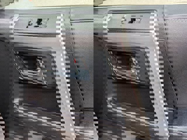 Used 2022 Toyota 4Runner Limited image 38