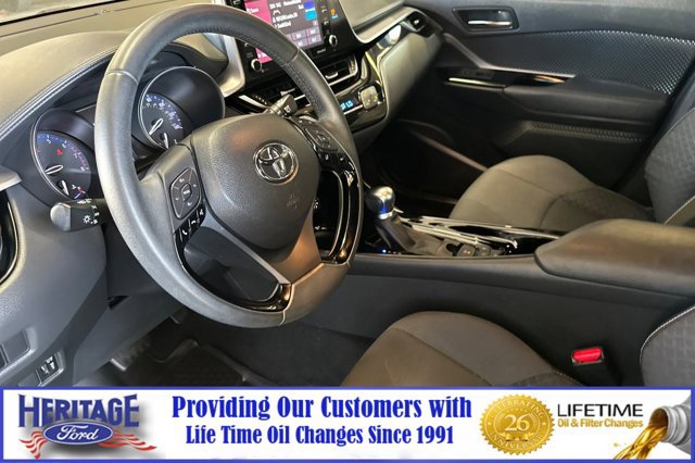 Used 2022 Toyota C-HR Nightshade image 10