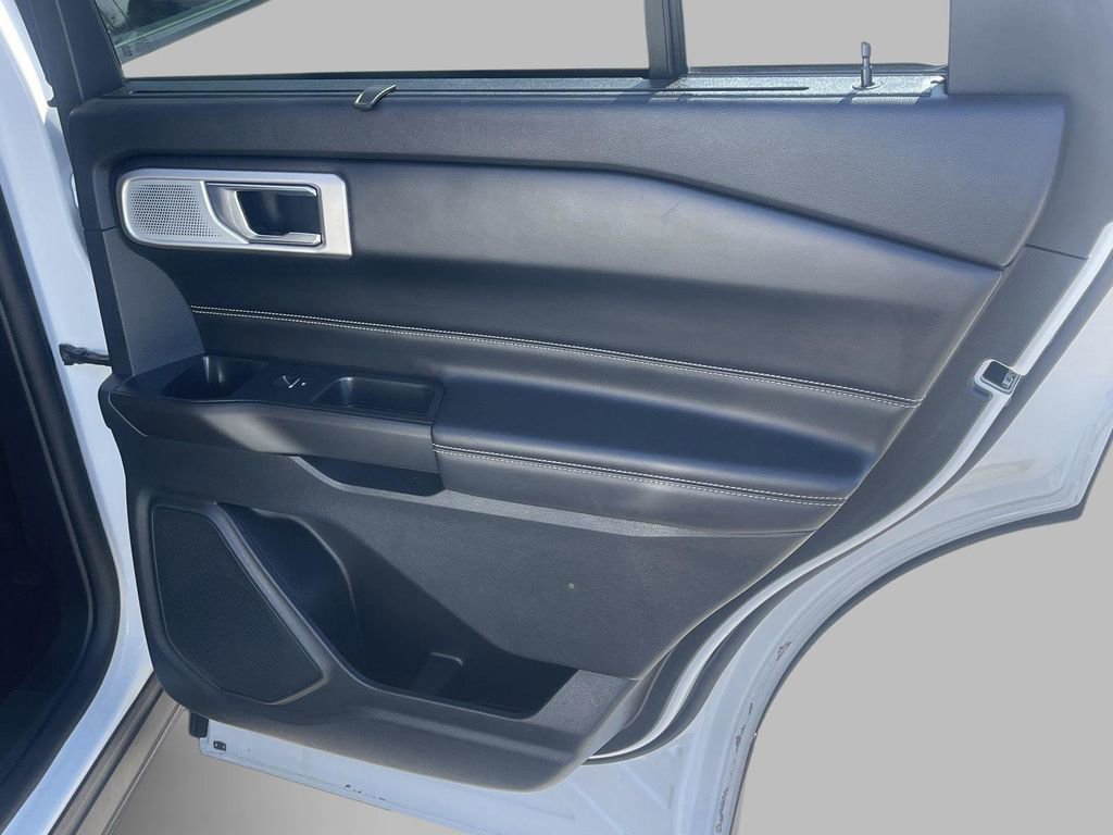 Certified 2020 Ford Explorer ST w/ Premium Technology Package image 19