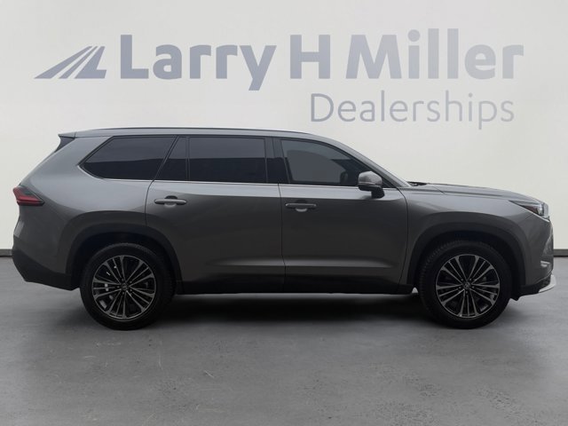 Used 2026 Toyota Grand Highlander AWD Hybrid image 6