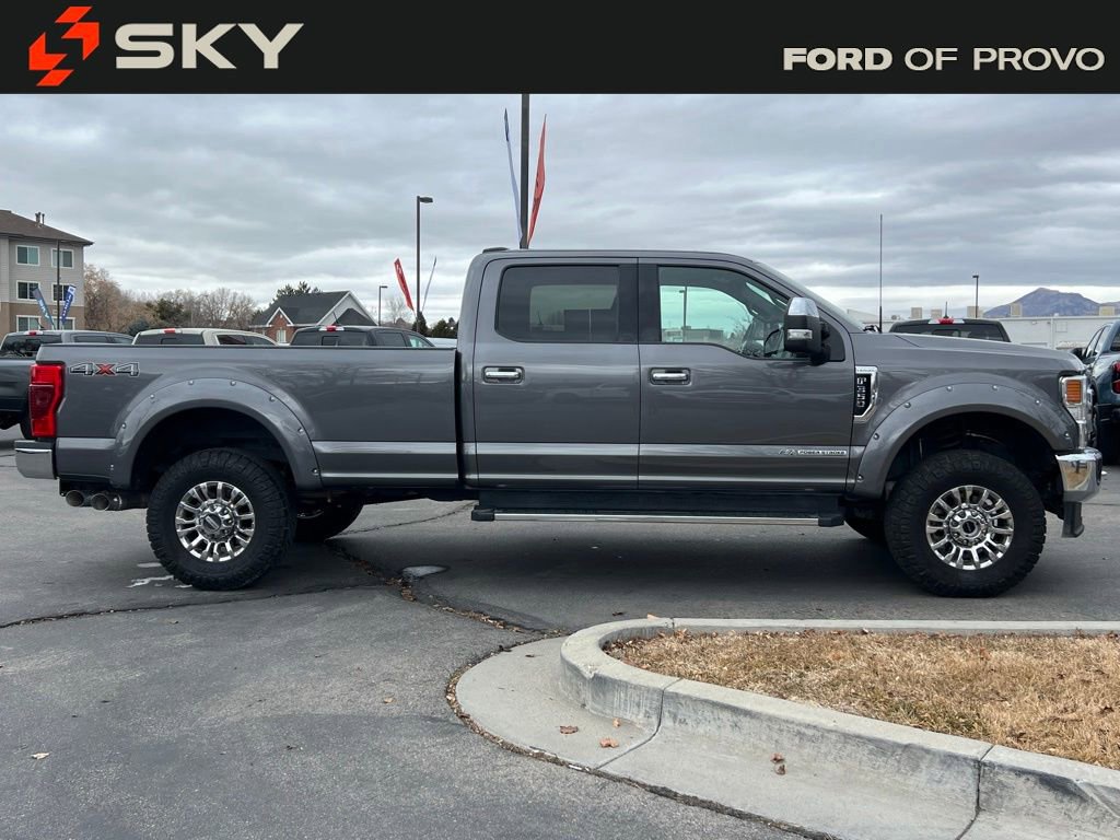 Certified 2022 Ford F350 Lariat w/ Chrome Package image 7