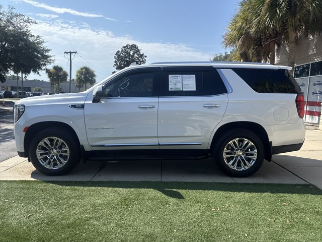 Used 2022 GMC Yukon SLT w/ SLT Luxury Package RWD image 11