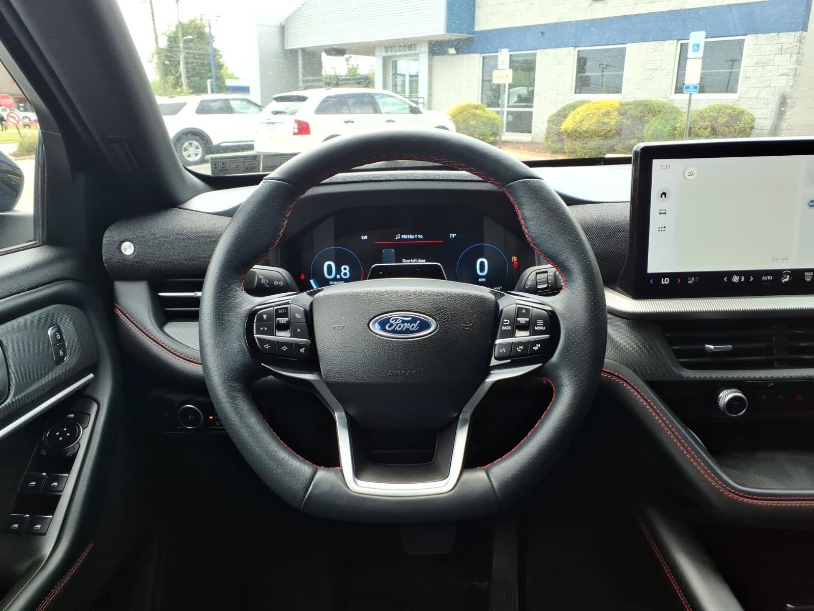 Certified 2025 Ford Explorer ST-Line w/ ST-Line Street Pack AWD/4WD image 16