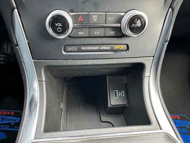 Certified 2022 Ford Edge Titanium image 18