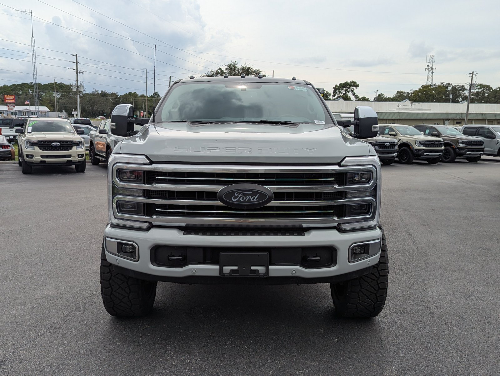 Certified 2026 Ford F250 Platinum w/ Platinum Plus Package AWD/4WD image 9