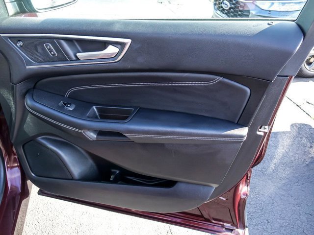 Certified 2024 Ford Edge Titanium image 28