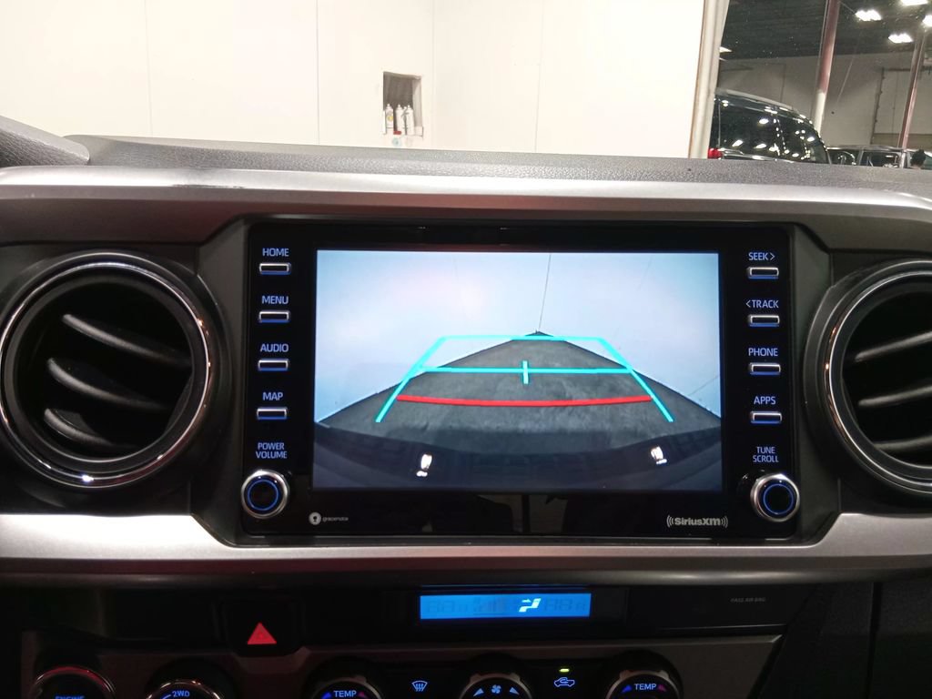 Used 2023 Toyota Tacoma SR5 AWD/4WD image 22