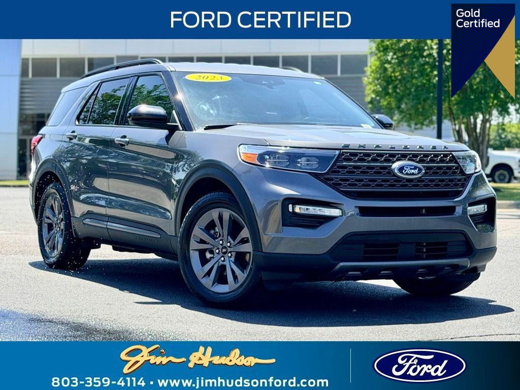 Certified 2023 Ford Explorer XLT w/ Equipment Group 202A