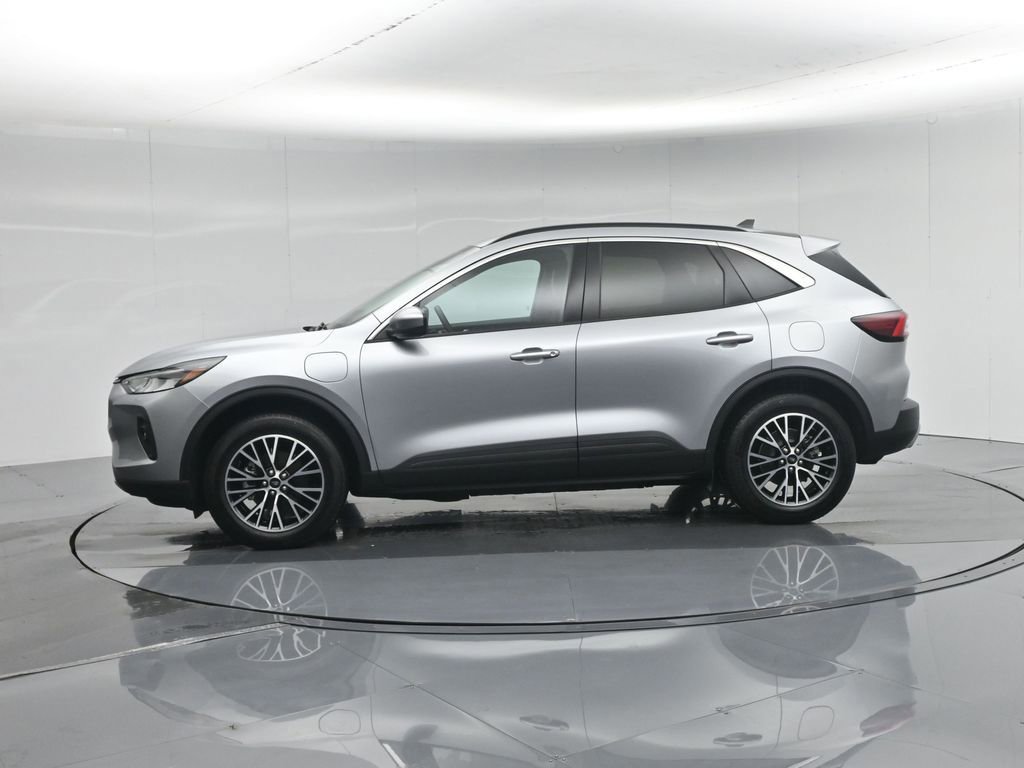 Certified 2023 Ford Escape SE image 25