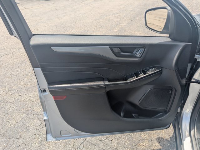 Certified 2023 Ford Escape Active w/ Tech Pack #1 FWD image 13