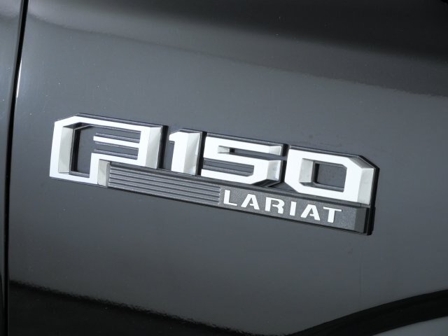 Certified 2019 Ford F150 Lariat w/ FX4 Off-Road Package AWD/4WD image 9