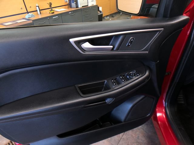 Certified 2024 Ford Edge SEL w/ Convenience Package AWD/4WD image 12