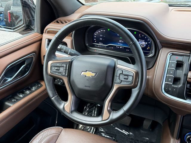 Used 2023 Chevrolet Tahoe High Country AWD/4WD image 17