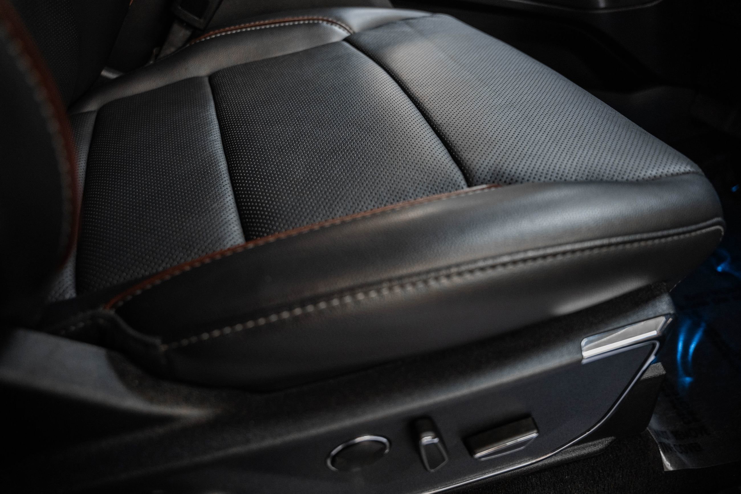 Certified 2021 Ford F150 Lariat w/ Equipment Group 502A High image 42