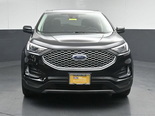 Certified 2023 Ford Edge SEL w/ Convenience Package AWD/4WD image 2